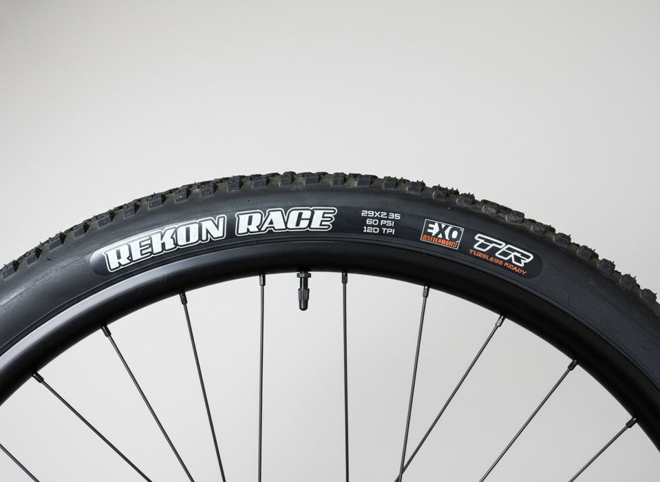 Maxxis REKON RACE 29x2.35 120 TPI Folding Single Compound tyre