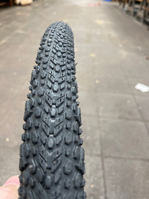Donnelly X'Plor MSO 650b x 50 Adventure Gravel Tyre – 60TPI Black Wire Bead (OEM)