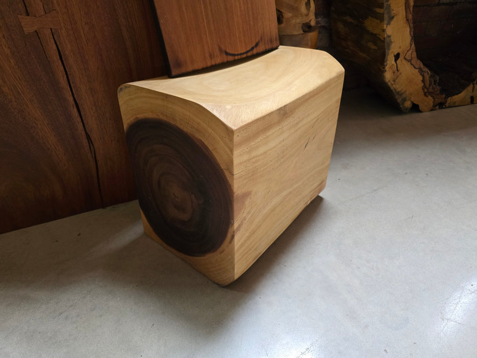 Reduxwood Chamcha seat block 35cm x 50cm x 45cm