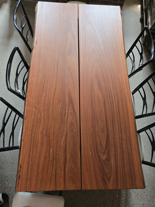 Reduxwood Zapatero table 6-7cm x 105cm x 210cm