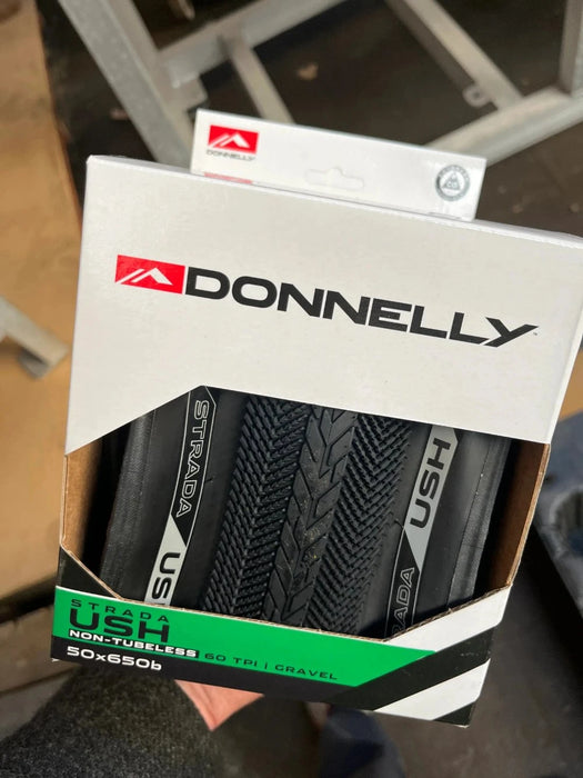 Donnelly Strada USH 650b x 50 gravel and all-road tyre, black, 60TPI folding bead