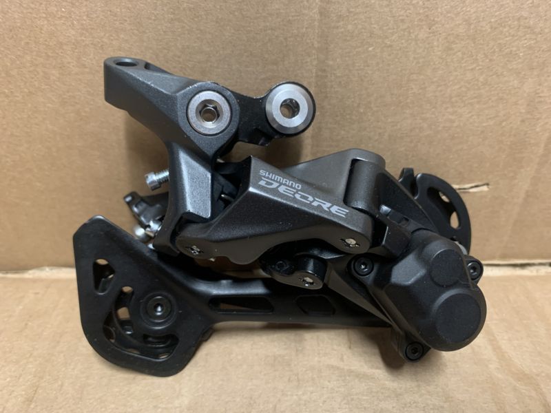 Shimano Deore RD-M5120 10 11 Speed Derailleur