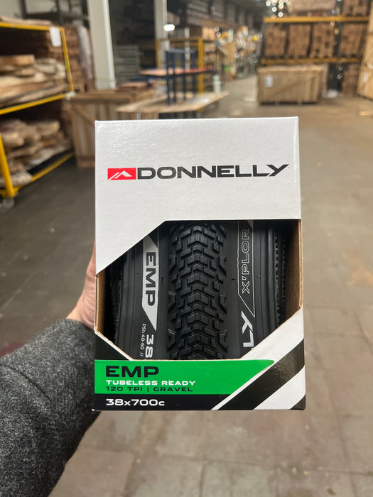 Donnelly EMP 700 x 38 Gravel Tyre – 120TPI TL Black Folding (AFM)