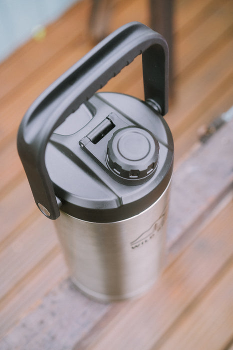 Wild Roots Big Jugs vacuum insulated flask with Handles 1.8L