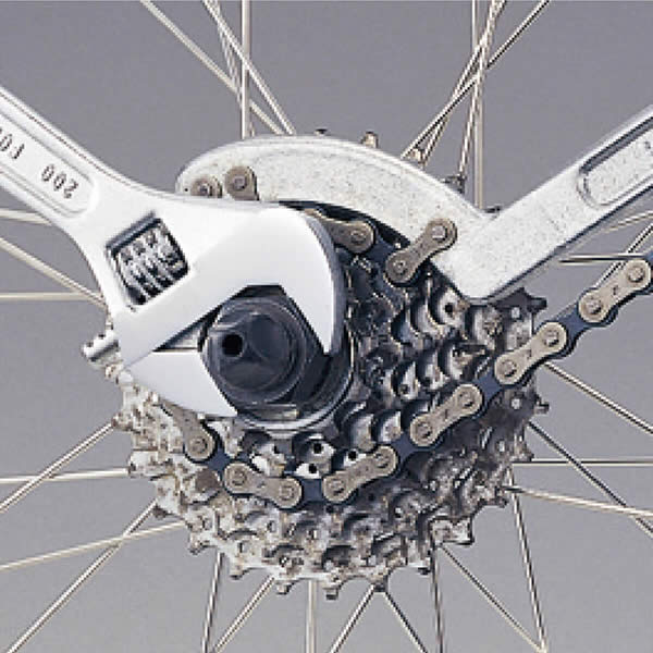 Hozan C-62 Sprocket remover