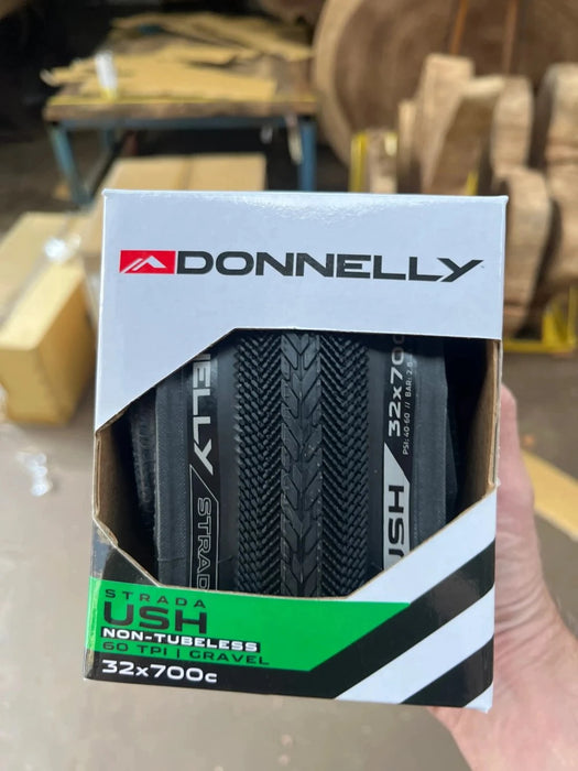 Donnelly Strada USH 700x32 gravel and all-road tyre, black, 60TPI folding bead