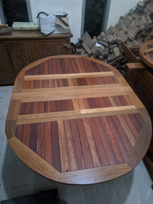 Reclaimed Bengkirai & Momala Extendable Folding Table — Round to Oval, 1.7m × 1.2m