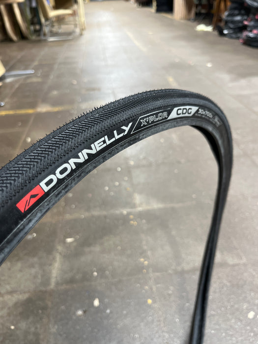 Donnelly X'Plor CDG 700 x 30 All-Road Gravel Tyre – 120TPI Black Folding (OEM)