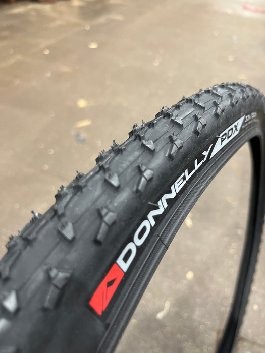 Donnelly PDX 700 x 33 Cyclocross Mud Tyre – 60TPI All Black Wire Bead