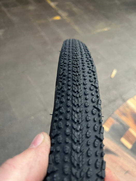 Donnelly X'Plor MSO 650b x 36 Adventure Gravel Tyre – 60TPI Black Folding (OEM)