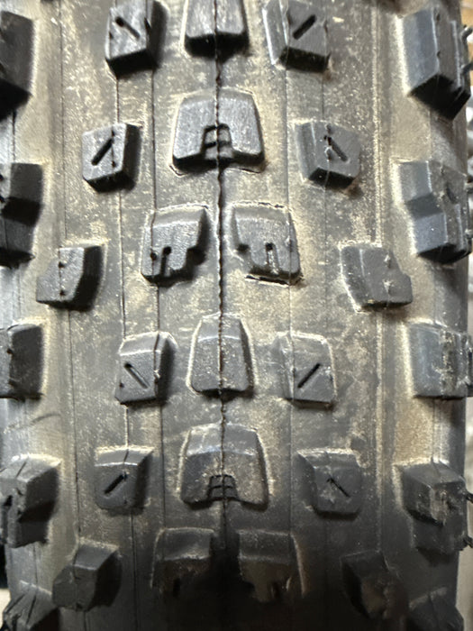 Maxxis REKON RACE 29x2.35 120 TPI Folding Single Compound tyre