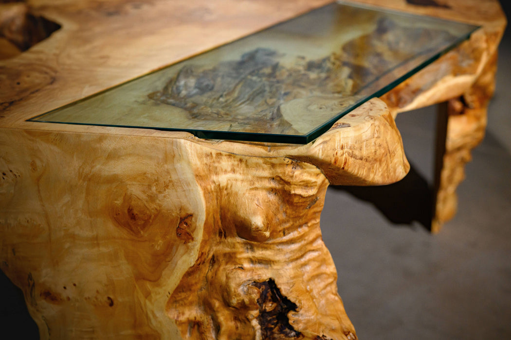 True Wood 'Candyburr' Coffee table