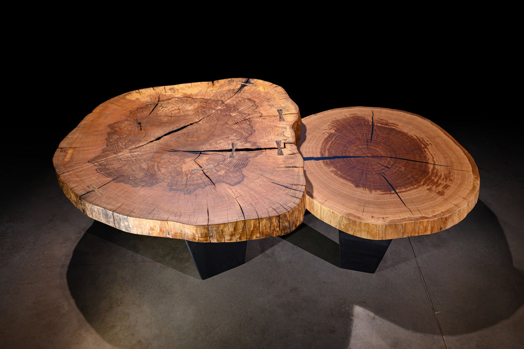 True Wood 'Dual Bloom' Coffee table (2/2)