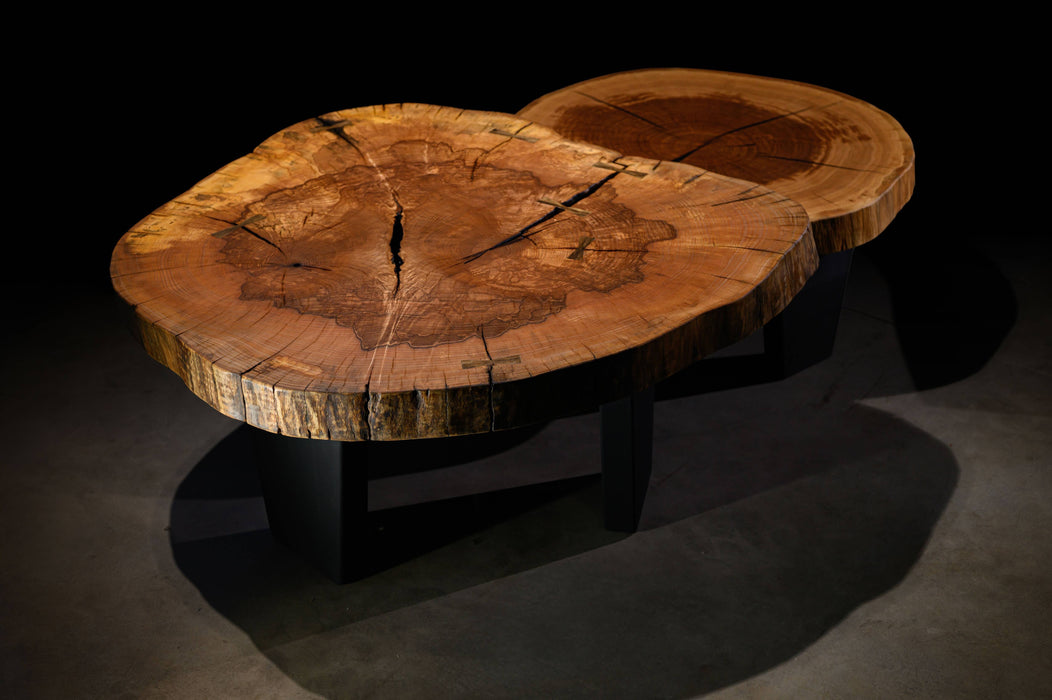 True Wood 'Dual Bloom' Coffee table (2/2)