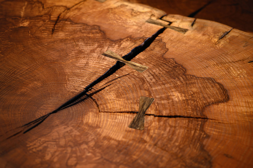 True Wood 'Dual Bloom' Coffee table (2/2)