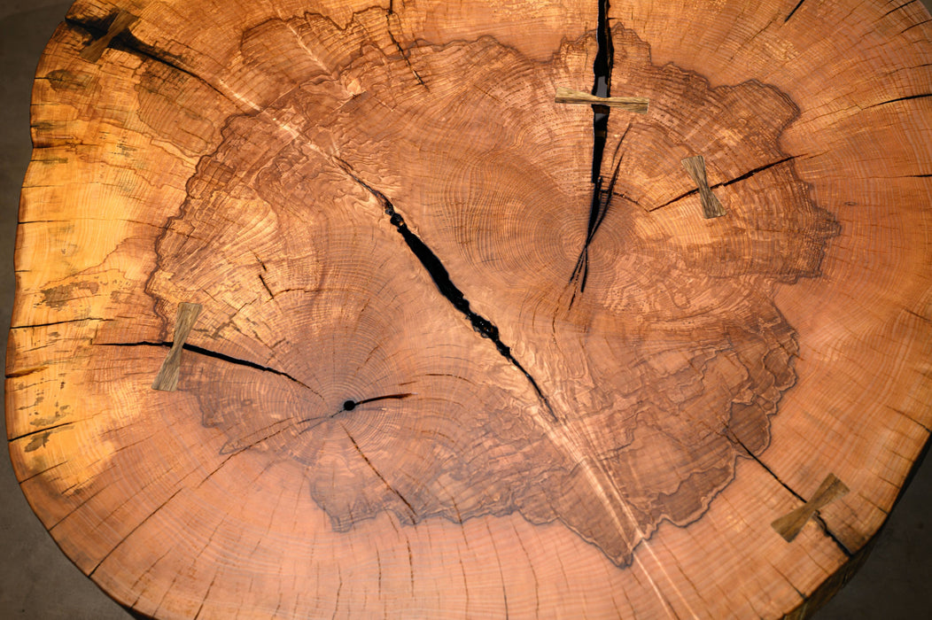 True Wood 'Dual Bloom' Coffee table (2/2)