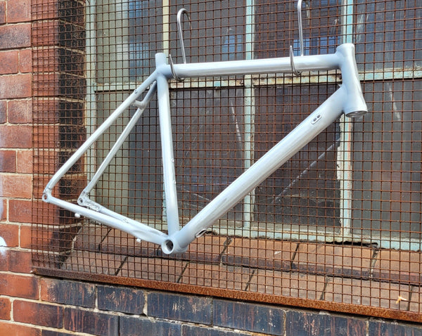 Fugazzi "The Dominatrix" Aluminium Adventure Gravel Frame — Now with Through Axle