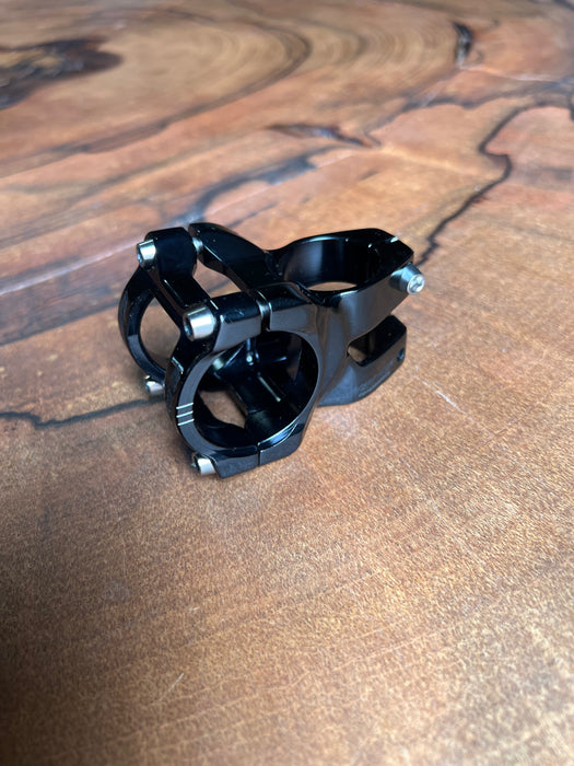 Reverse Components Black-ONE D-2 Titanium Ahead Stem 35mm Ø35mm