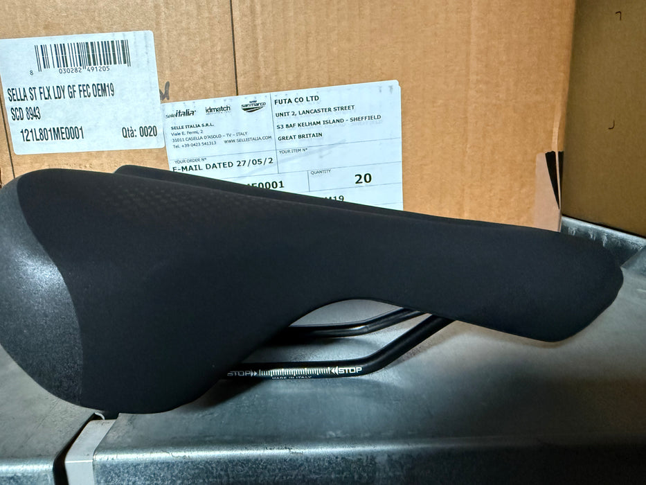 Selle Italia SPORTOURER FLX Lady Gel Flow Saddle 170 x 255 mm