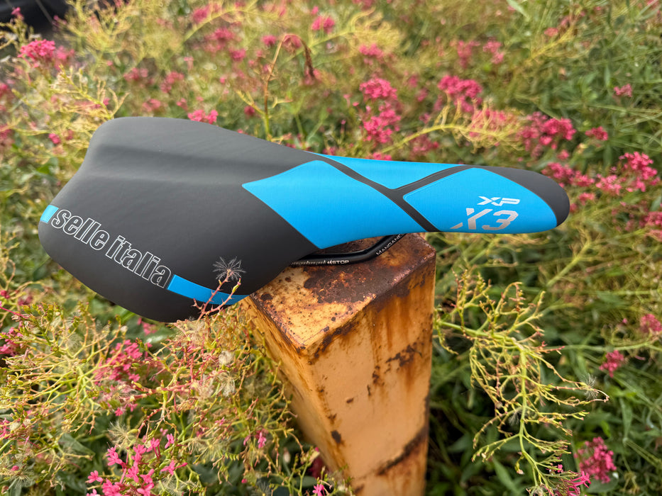 Selle Italia X3 XP Saddle Manganese Rails 280 x 135mm