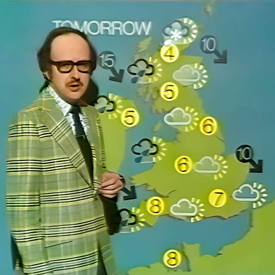 Maxxis Forekaster 29 x 2.35 - 65TPI Folding Special Edition Dust