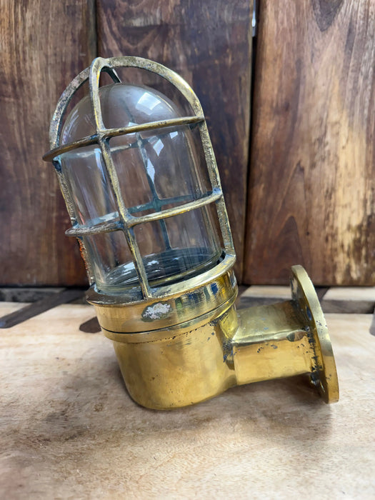 Dae Yang Brass Passage Light - 90° Wall Mounted