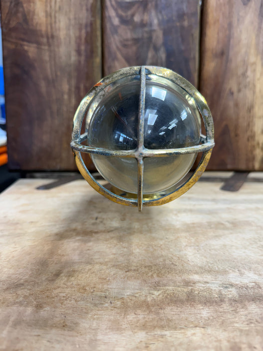 Salvaged Dae Yang Brass Passage Light 90 Degree Wall Mounted