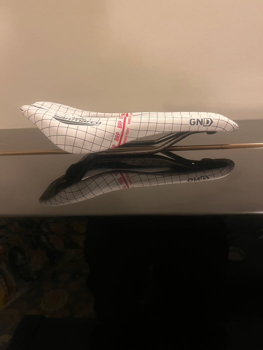 Special Edition Saddle San Marco GND Open Fit Narrow Xsilite Rails