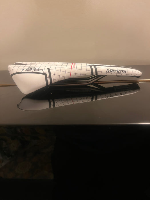 Special Edition Saddle San Marco Mantra Full Fit Narrow Xsilite Rails