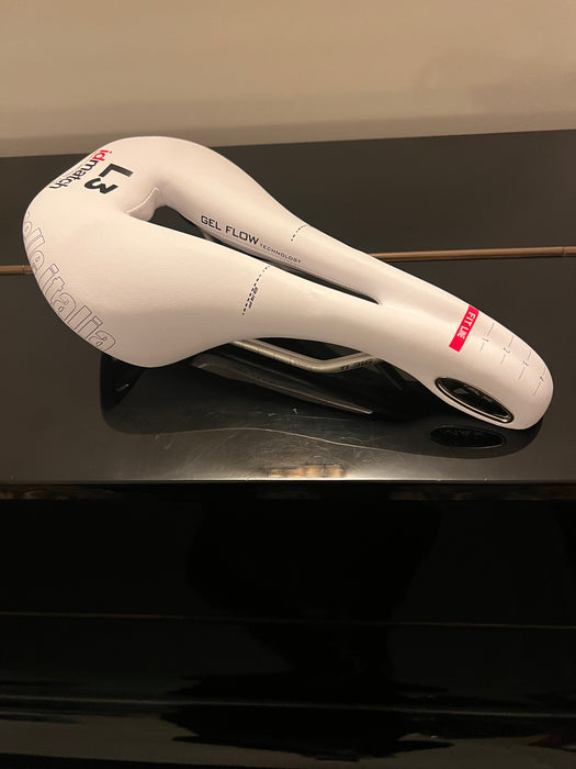 Special Edition Saddle Selle Italia Max Flite L3 Ti316 Rails