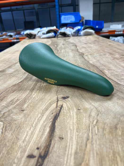 KASHIMAX Saddle AERO AX-2A Padded, AM 6309 Green, Black Base, CP Rail