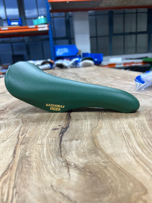 KASHIMAX Saddle AERO AX-2A Padded, AM 6309 Green, Black Base, CP Rail