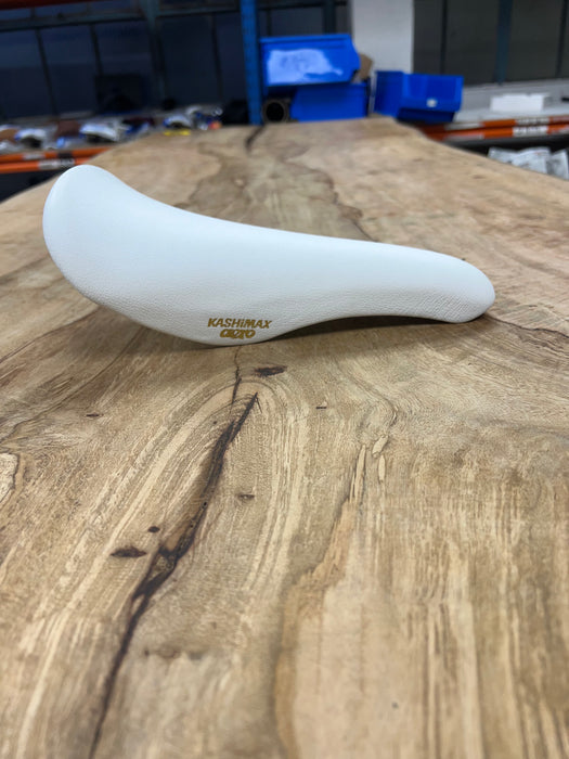 KASHIMAX Saddle AERO AX-4A Padded, Sofrina White, White Base, CP Rail