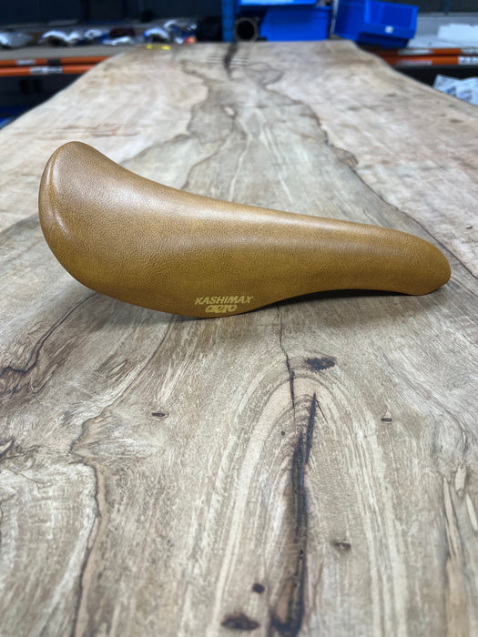 KASHIMAX Saddle AERO AX-4A Padded, Belleseim Brown, Black Base, CP Rail