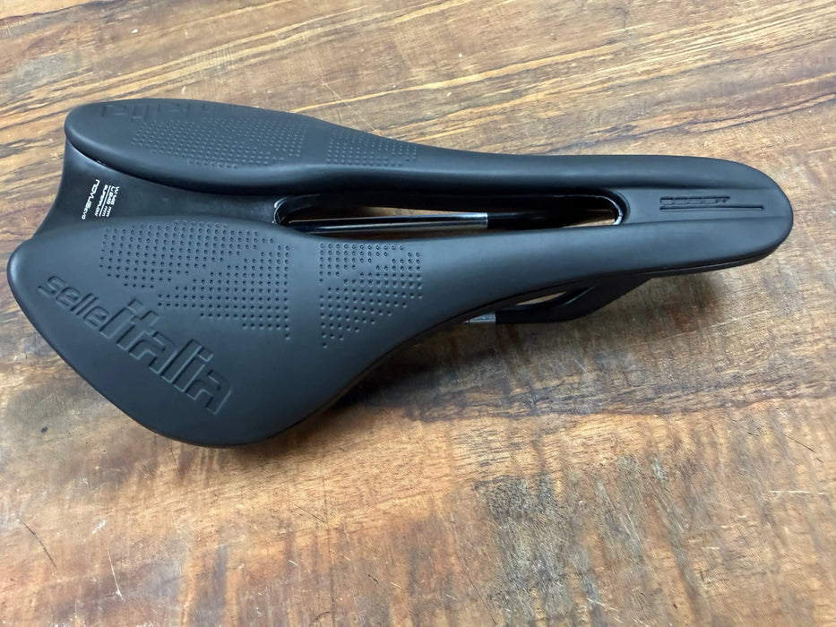 Selle Italia Model X Novus evo Superflow Boost Saddle Fec Rails 145 x 245