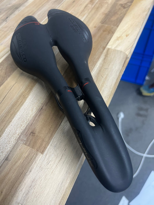 CHECKED Selle San Marco Aspide CFX Narrow Open Carbon Rails