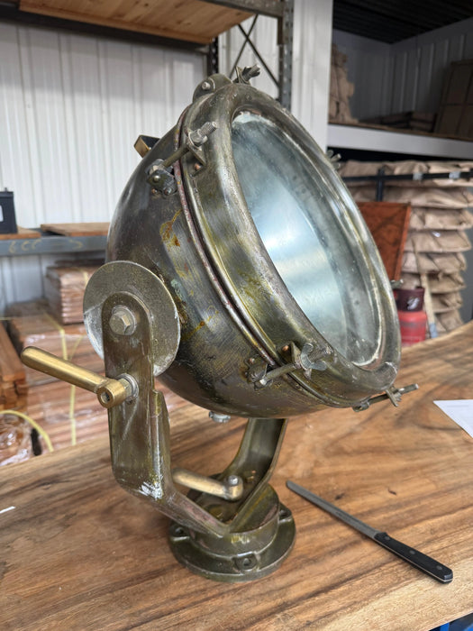 Salvaged ALUM GATE LIGHT JTC -79