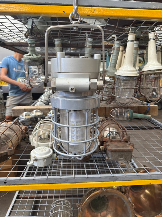 Salvaged ALMUNIUM BIG Light JTC-15