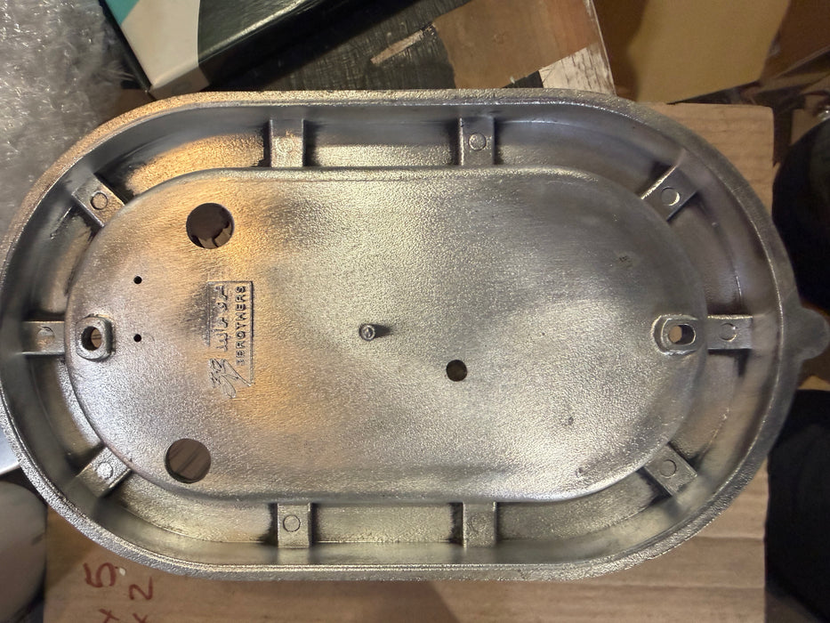 Aluminium Oval Bulkhead Light