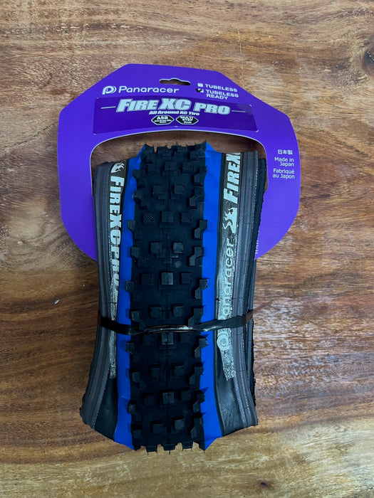 Panaracer Fire XC Pro 26 x 2.10 TLC Folding Tyre – Black / Blue
