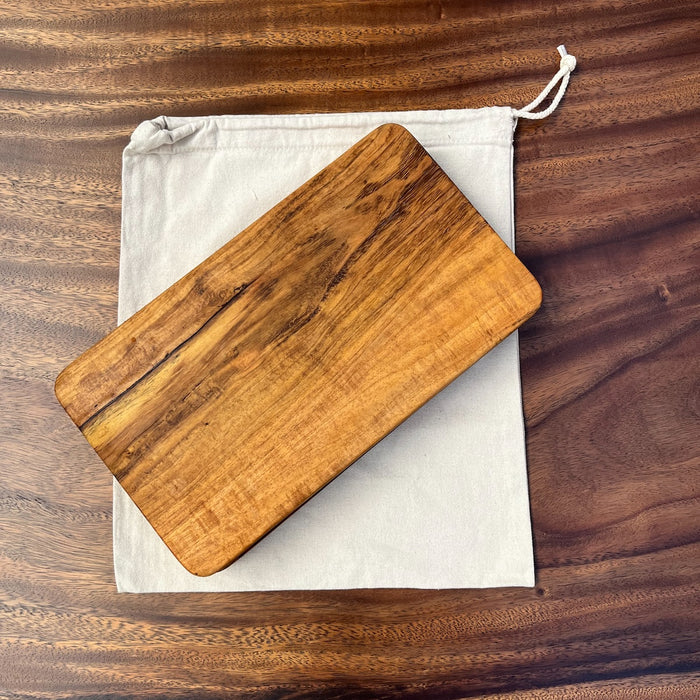 Wild Roots Premium Sulawesian Teak Serving / Chopping Board 35x20cm