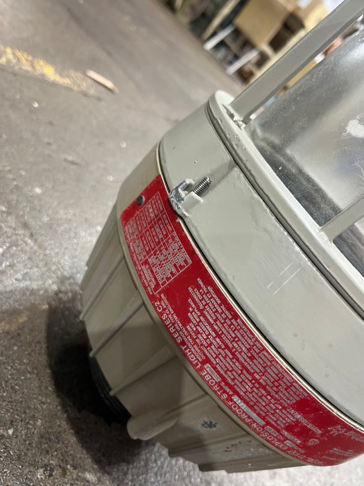 Salvaged Federal Signal 27XST Explosion-Proof Light