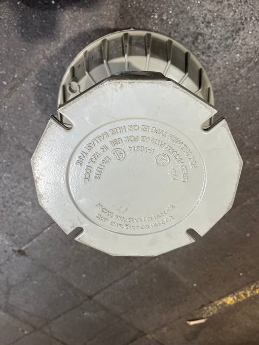 Salvaged Federal Signal 27XST Explosion-Proof Light