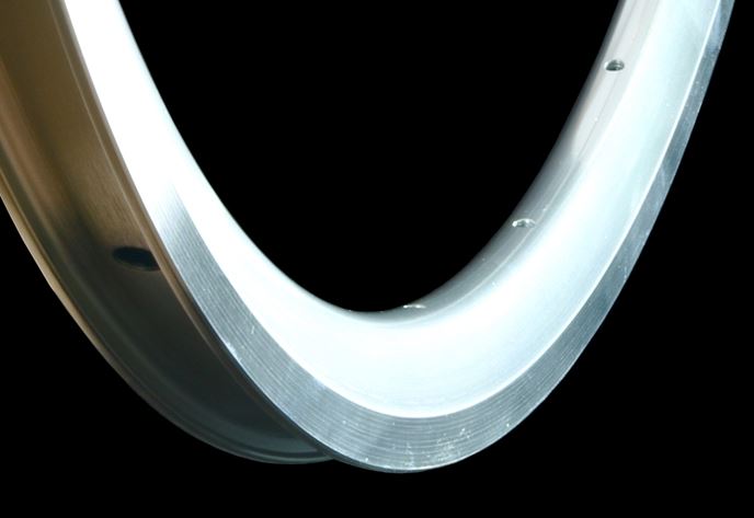 Kinlin XR-22T 700c Silver Rim Brake 32 Hole