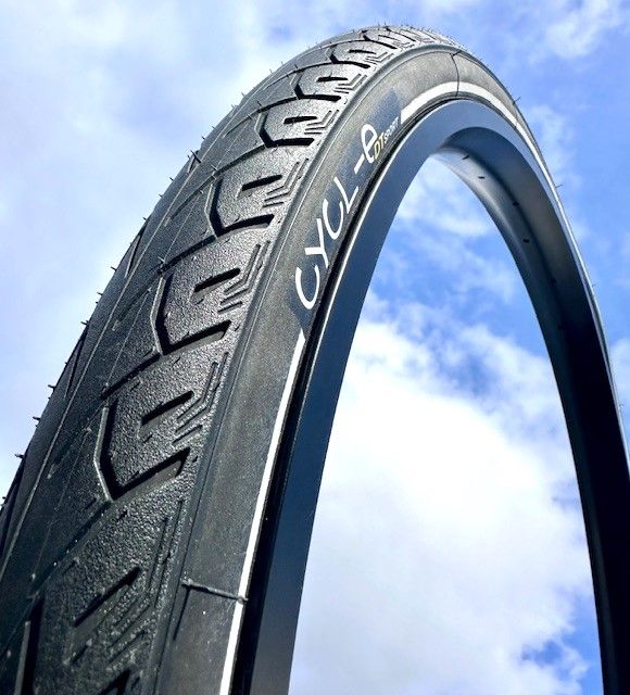 Final Clearance got to go Pirelli Cycl-e DTS Rigid Tyre 700x42c