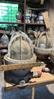 Salvaged Marine Light P-44 Burton Weir