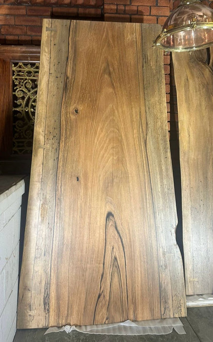 Reduxwood Mango table MG04) 7.5cm x 107cm x 225cm
