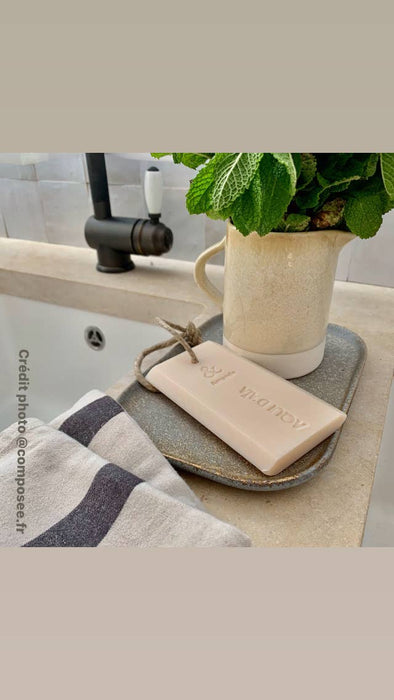 Savonitto Almond Soap on a Rope 110g made in Provence