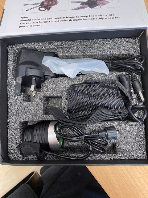 “Only a Tenner” Clarks 900 Lumens Light Black