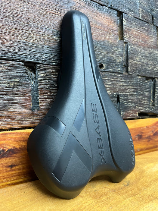 Selle Italia X-Base Boost FeC saddle - photo 2